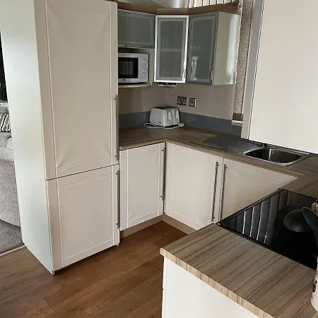 Lovely 6 Berth Caravan With Decking At California Cliffs In Scratby Ref 50048L Great Yarmouth Exterior photo